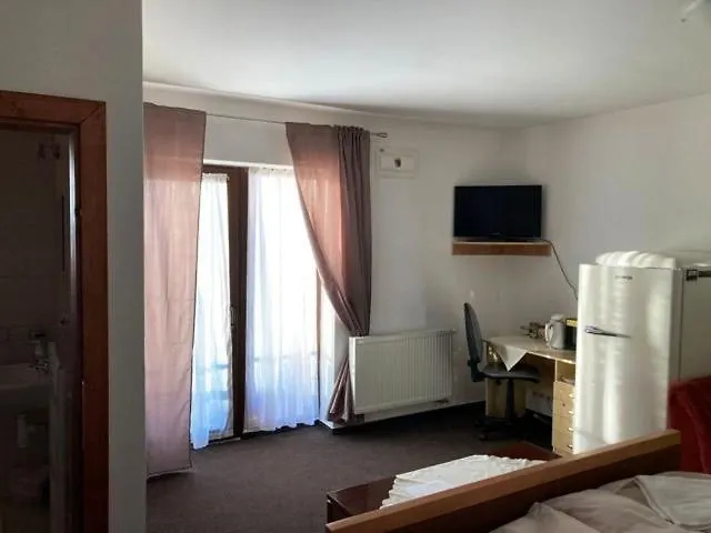アパート Izba S Vyhladom Na Tatry ポプラト